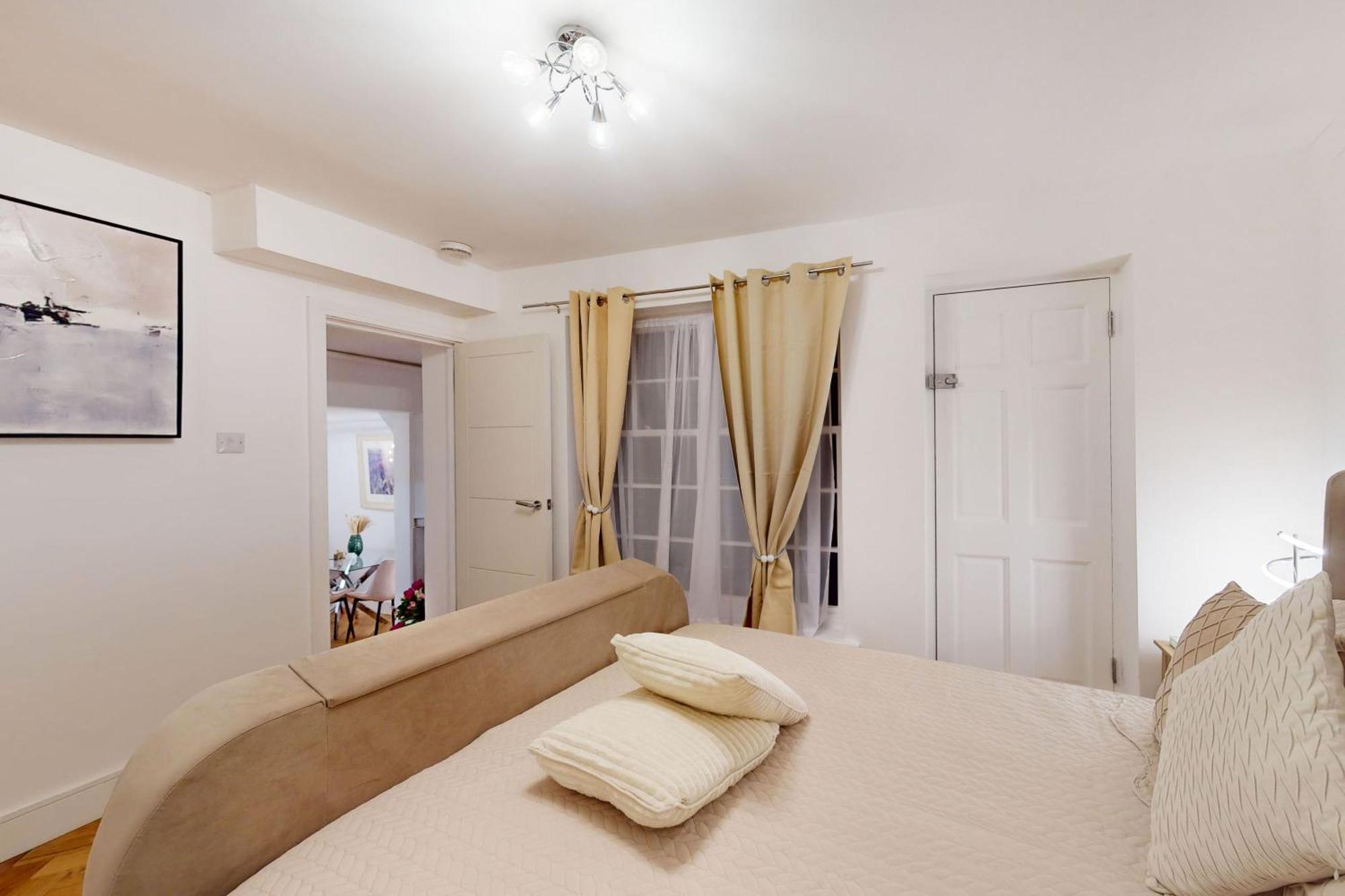 Park Lane Apartments Harrowby Street Лондон Екстер'єр фото